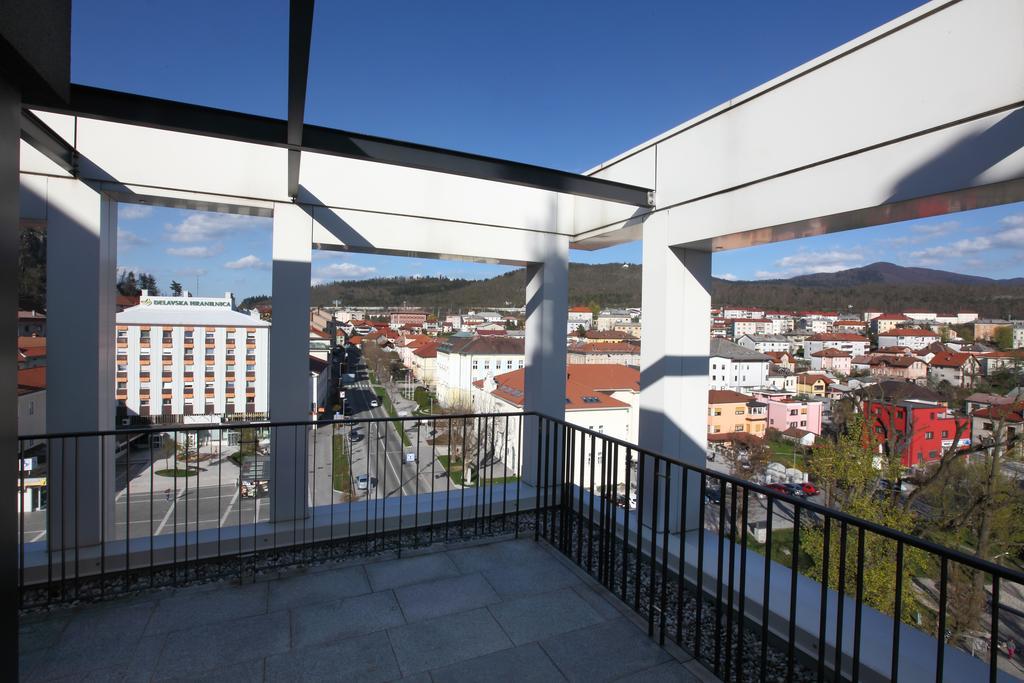 Hotel Kras Postojna Exterior photo